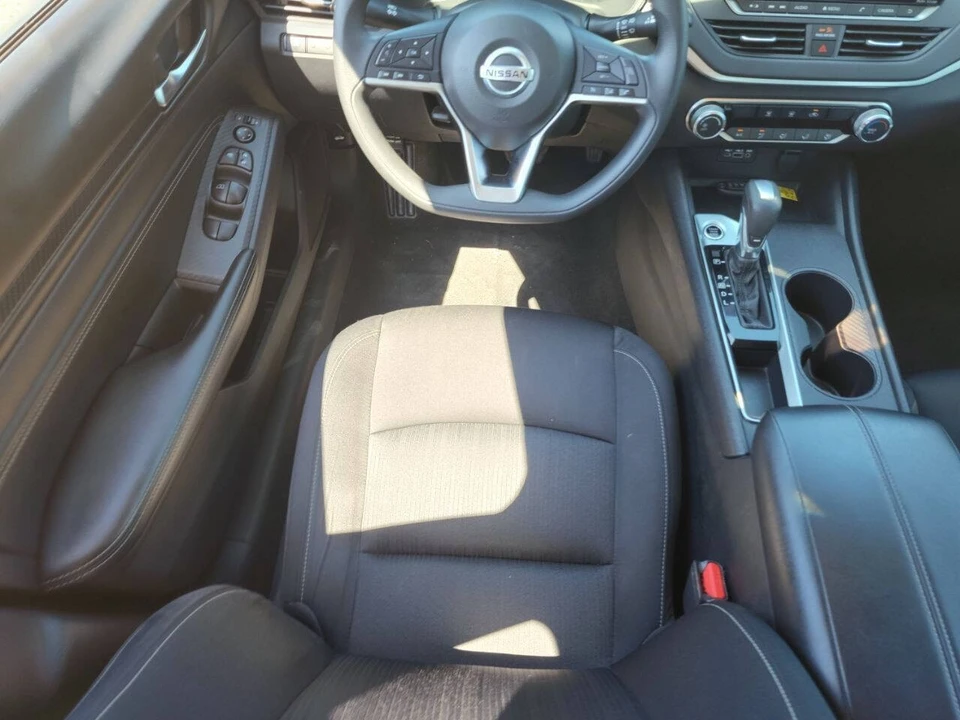 2020 Nissan Altima 6th Gen - Image 8 of 21