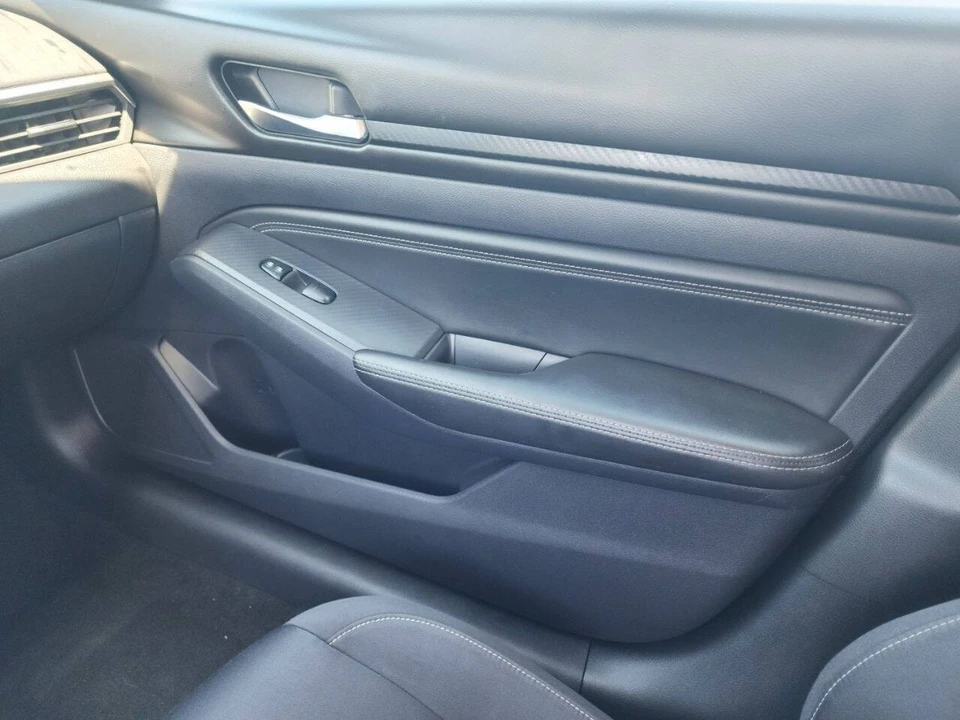 2020 Nissan Altima 6th Gen - Image 19 of 21