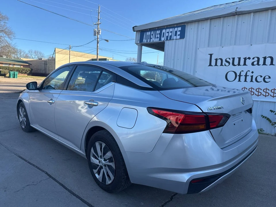 2020 Nissan Altima 6th Gen - Image 4 of 21