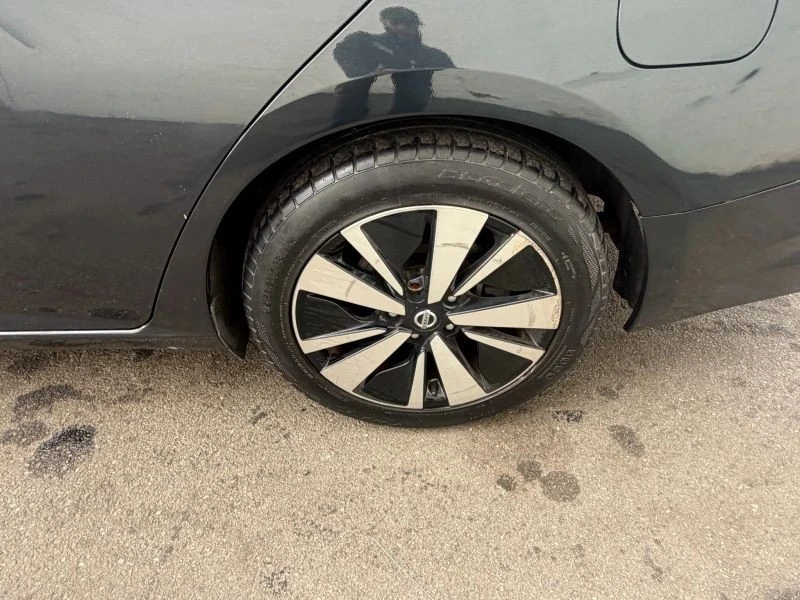 2020 Nissan Altima 6th Gen - Image 9 of 12