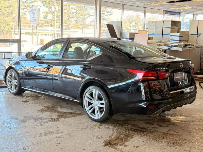 2020 Nissan Altima 6th Gen - Image 9 of 12