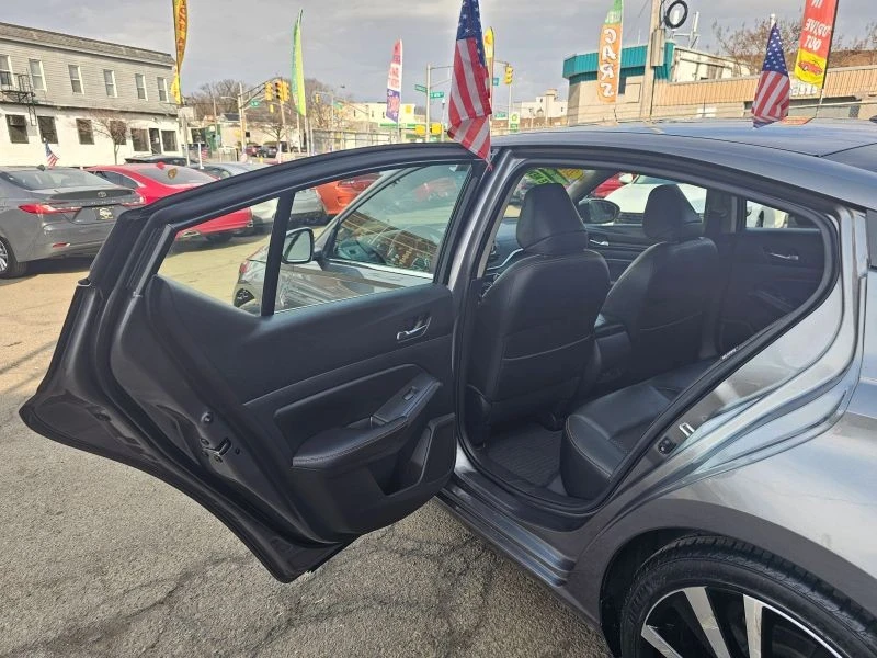 2020 Nissan Altima 6th Gen - Image 10 of 12
