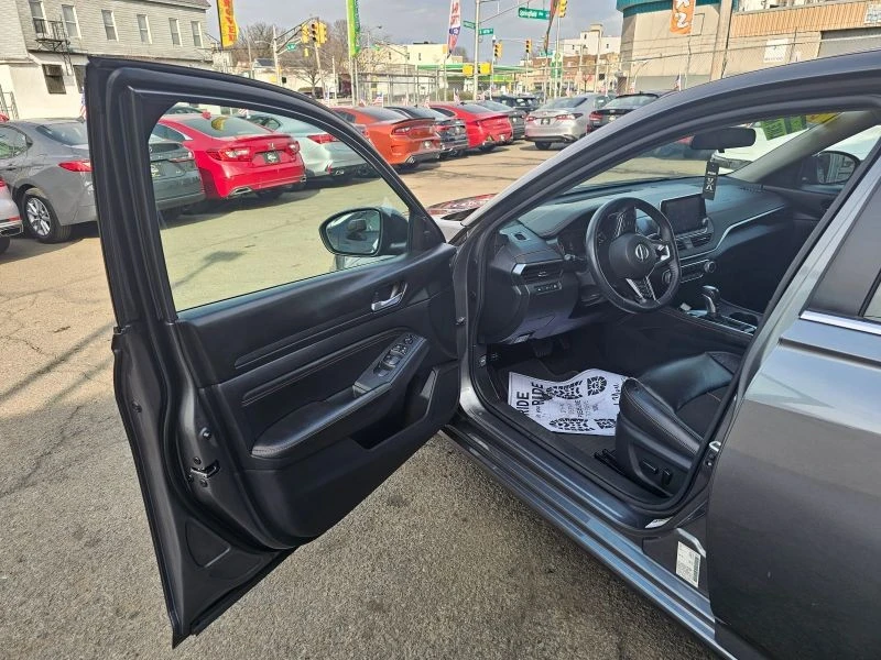 2020 Nissan Altima 6th Gen - Image 9 of 12