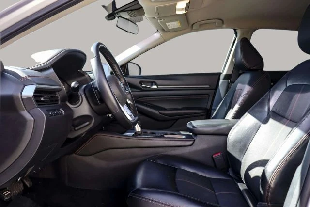 2020 Nissan Altima 6th Gen - Image 17 of 21
