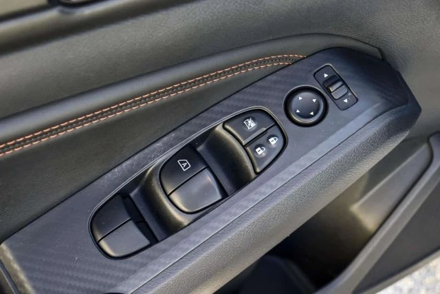 2020 Nissan Altima 6th Gen - Image 15 of 21