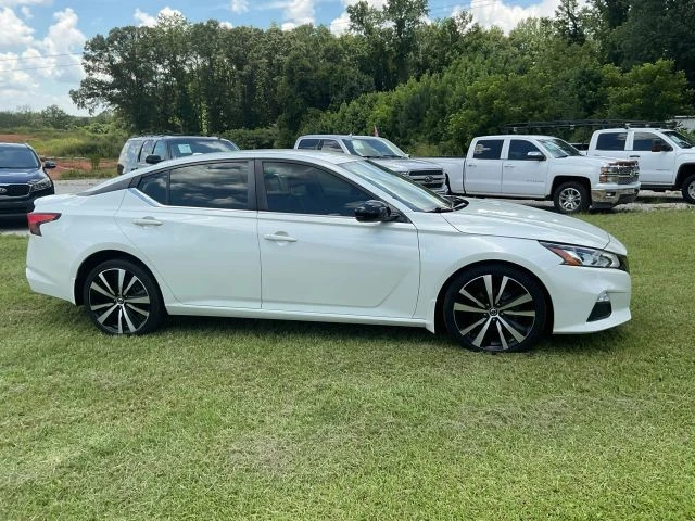 2020 Nissan Altima 6th Gen - Image 16 of 21