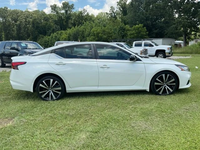 2020 Nissan Altima 6th Gen - Image 15 of 21
