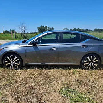 2020 Nissan Altima 2.5 SR Sedan 4D