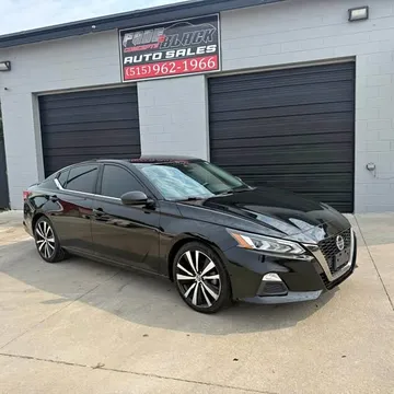 2020 Nissan Altima 2.5 SR Sedan 4D