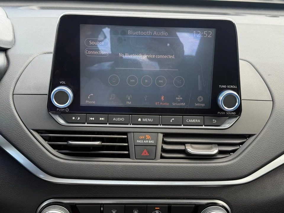 2020 Nissan Altima 6th Gen - Image 17 of 21