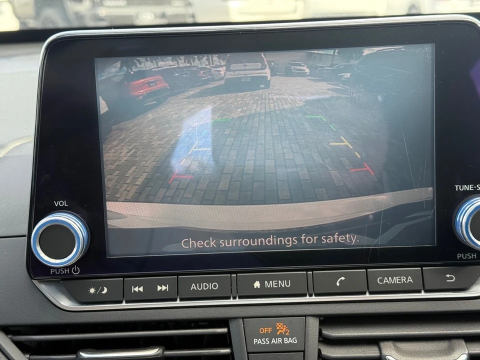 2020 Nissan Altima 6th Gen - Image 18 of 21
