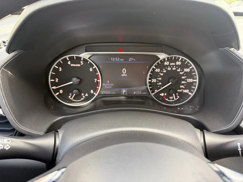2020 Nissan Altima 6th Gen - Image 15 of 21