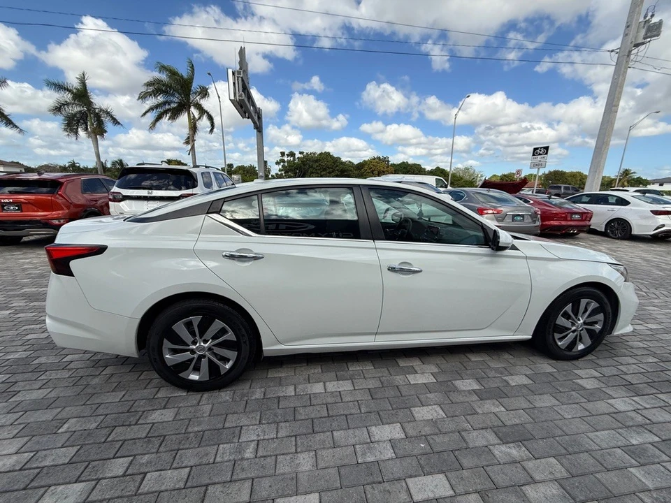 2020 Nissan Altima 6th Gen - Image 8 of 21