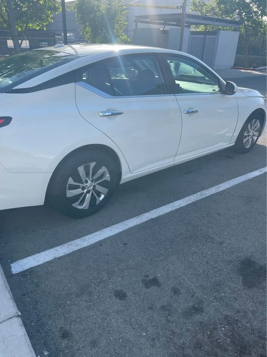 2020 Nissan Altima 6th Gen - Image 3 of 17