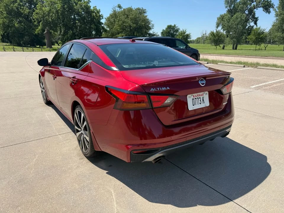 2020 Nissan Altima 6th Gen - Image 5 of 18