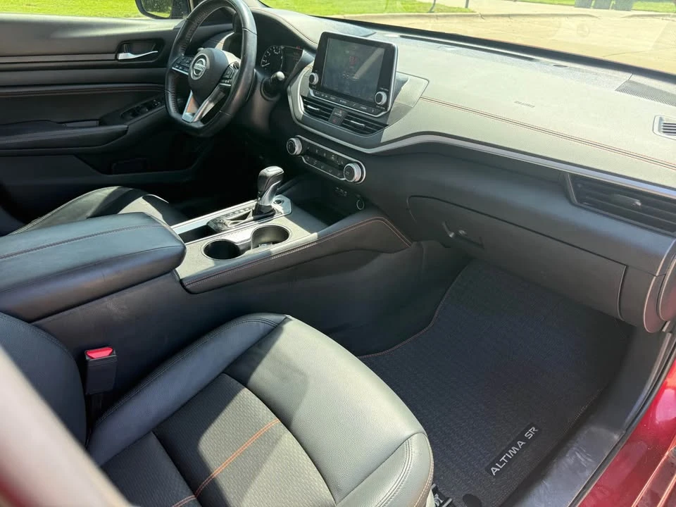 2020 Nissan Altima 6th Gen - Image 15 of 18