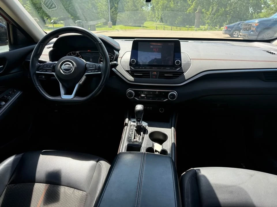 2020 Nissan Altima 6th Gen - Image 14 of 18