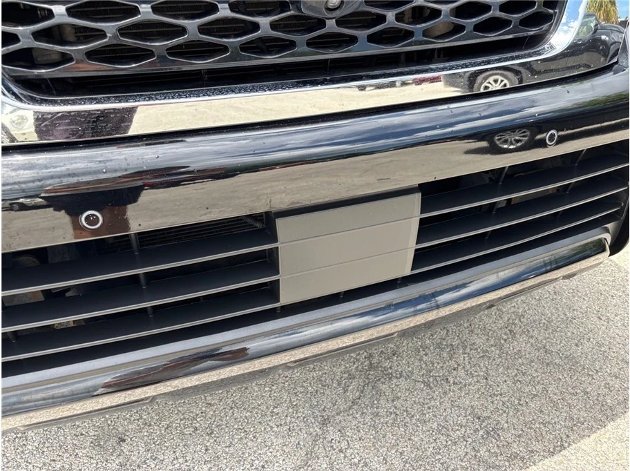 2020 Nissan Armada - Image 14 of 21