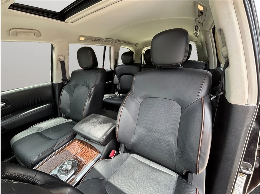 2020 Nissan Armada - Image 20 of 21