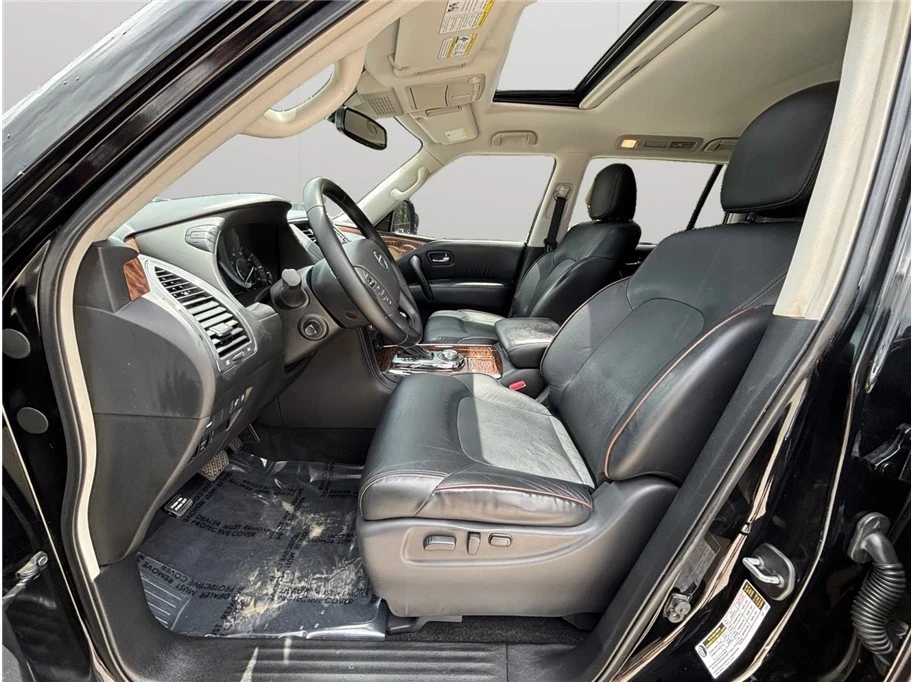 2020 Nissan Armada - Image 2 of 21