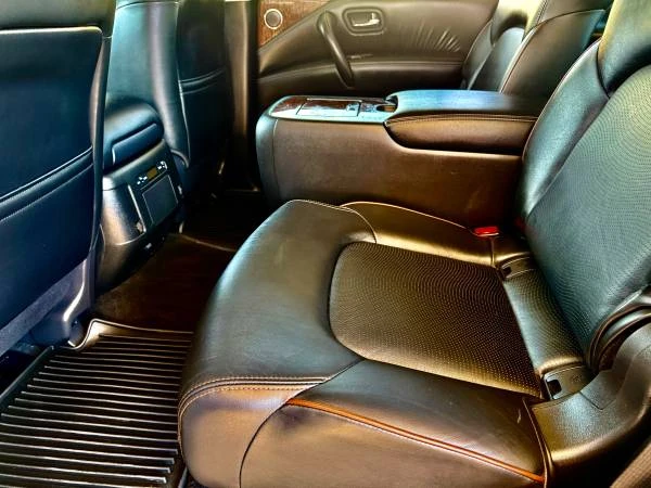 2020 Nissan Armada - Image 11 of 21