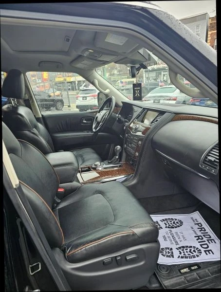 2020 Nissan Armada - Image 8 of 12