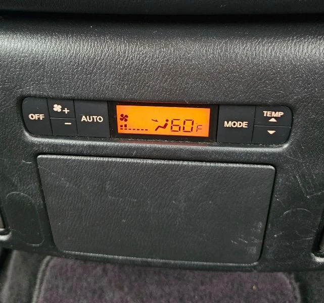 2020 Nissan Armada - Image 11 of 12