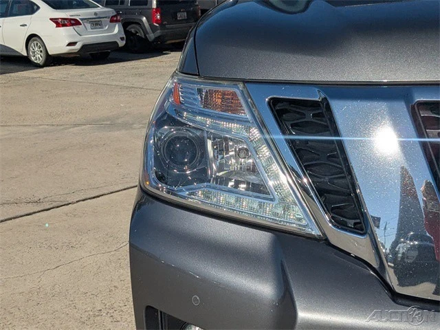 2020 Nissan Armada - Image 12 of 21