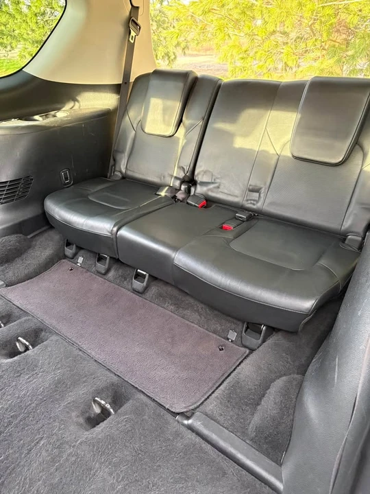 2020 Nissan Armada - Image 19 of 20