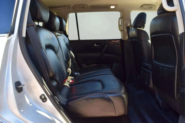 2020 Nissan Armada - Image 16 of 21