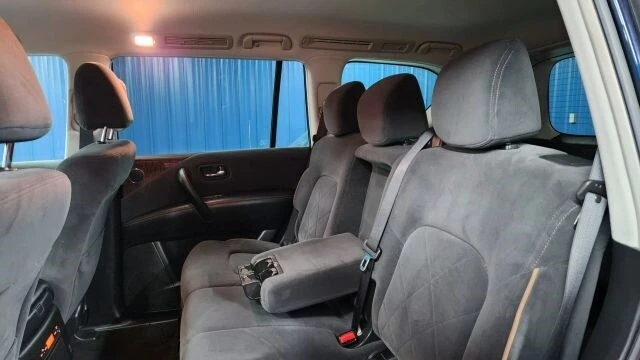 2020 Nissan Armada - Image 16 of 21