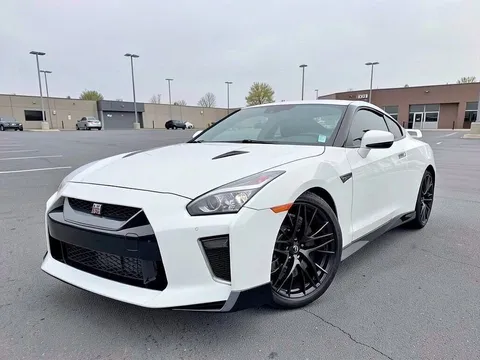 2020 Nissan GT-R
