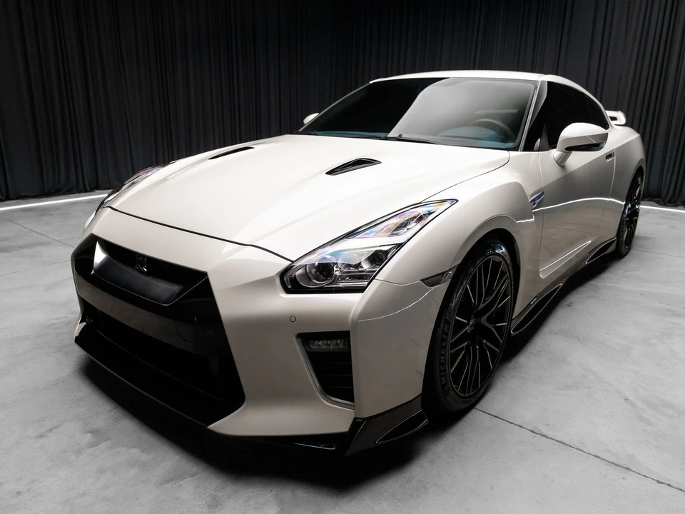 2020 Nissan R35 GT-R Premium - Image 13 of 31