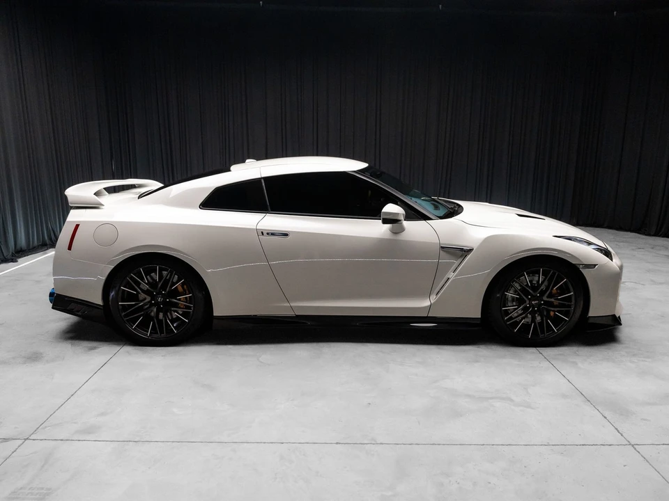 2020 Nissan R35 GT-R Premium - Image 18 of 31