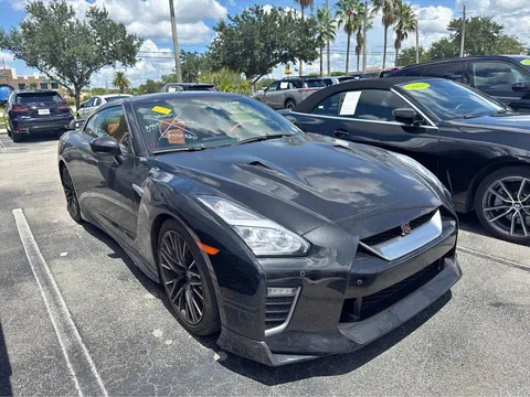2020 Nissan GT-R Premium