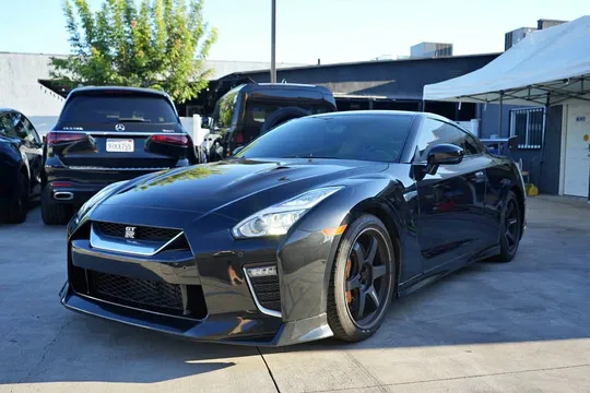 2020 Nissan GT-R Premium