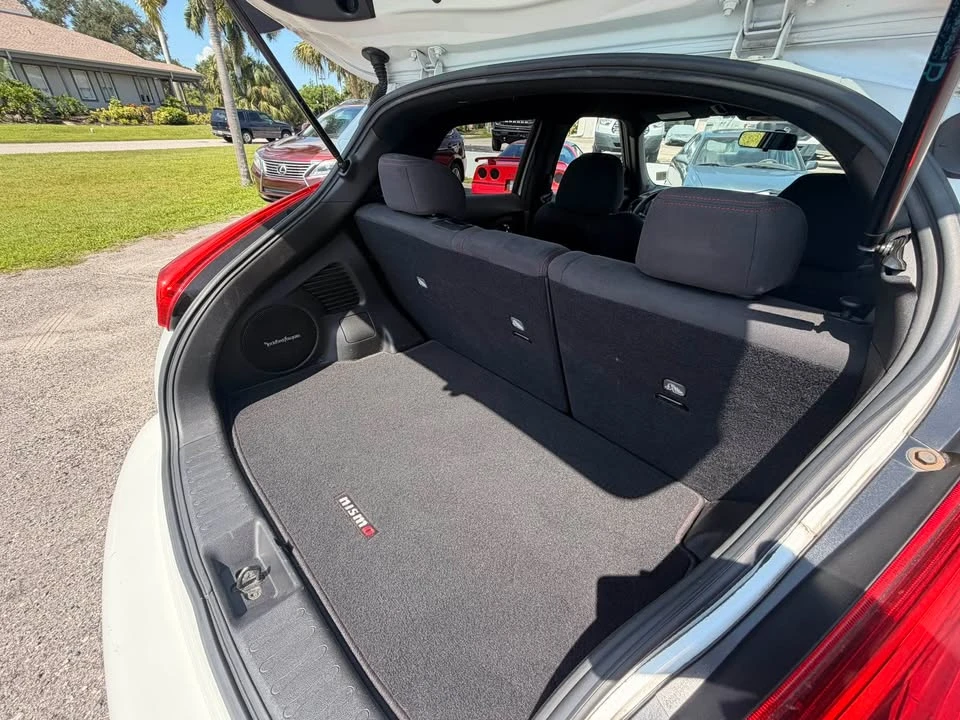 2020 Nissan Juke - Image 10 of 17