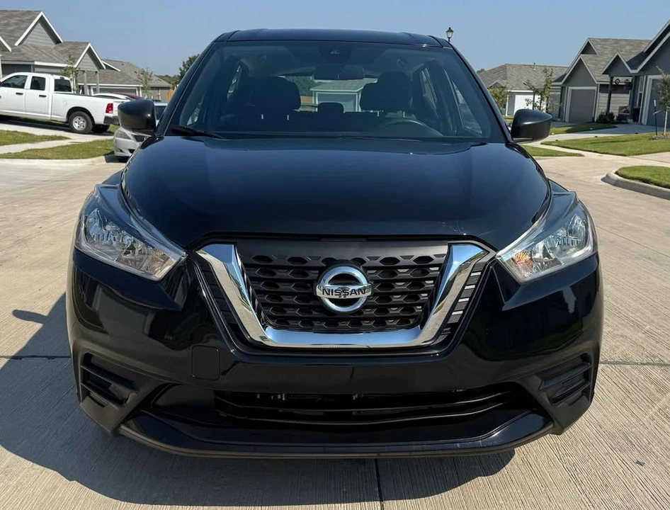 2020 Nissan Kicks - Image 12 of 20