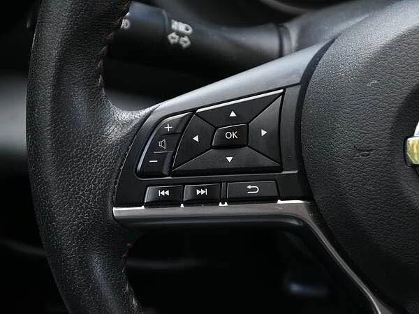 2020 Nissan Kicks - Image 13 of 14