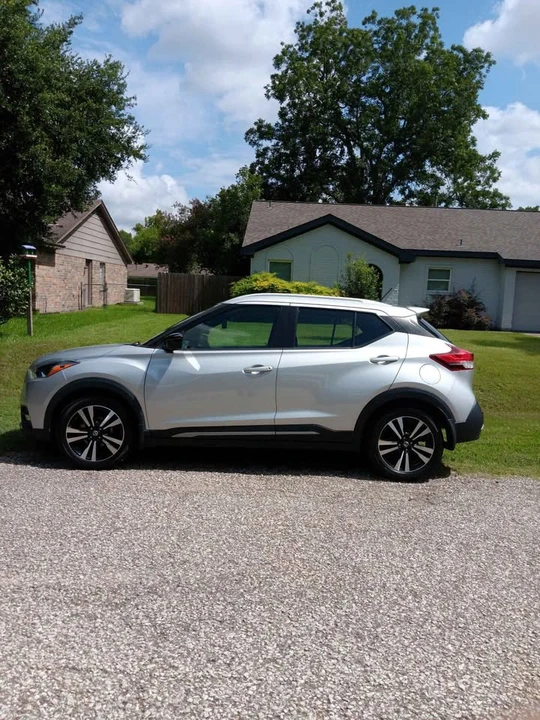2020 Nissan Kicks - Image 3 of 6