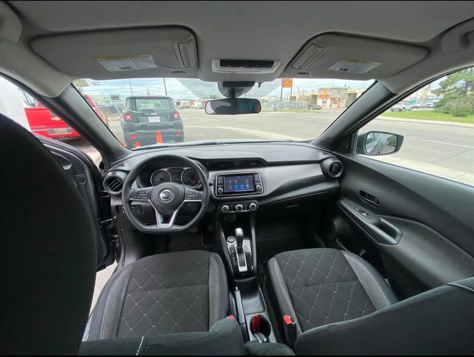 2020 Nissan Kicks - Image 3 of 9
