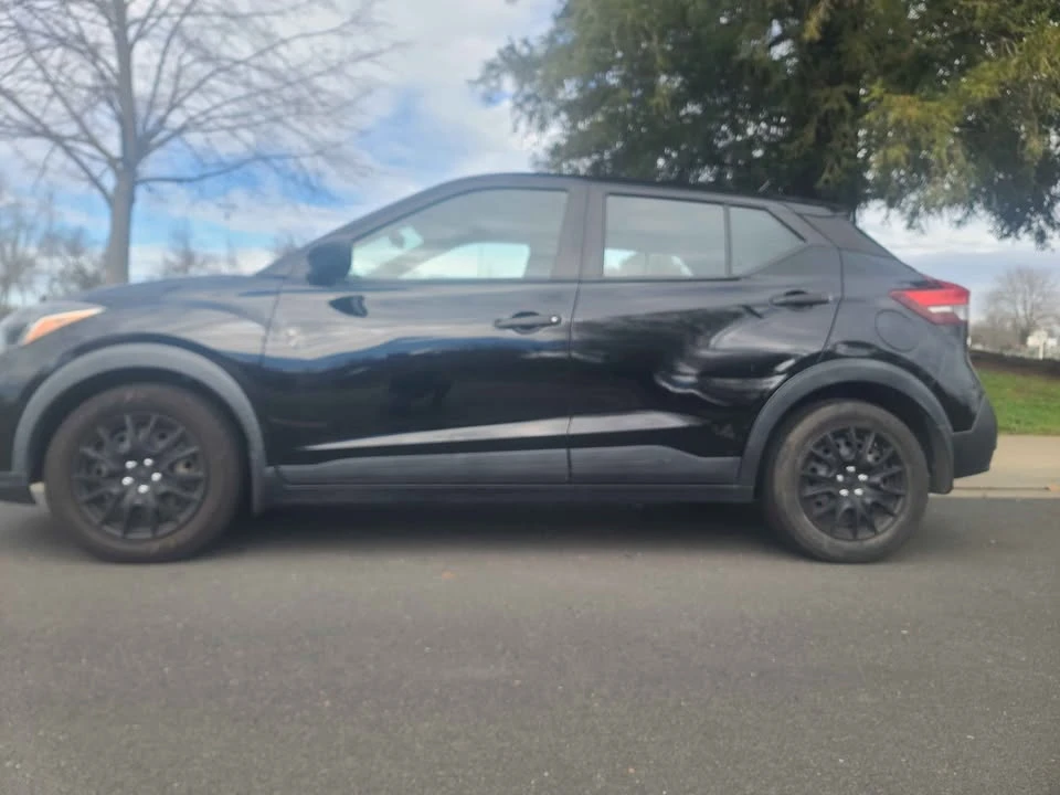 2020 Nissan Kicks - Image 8 of 10