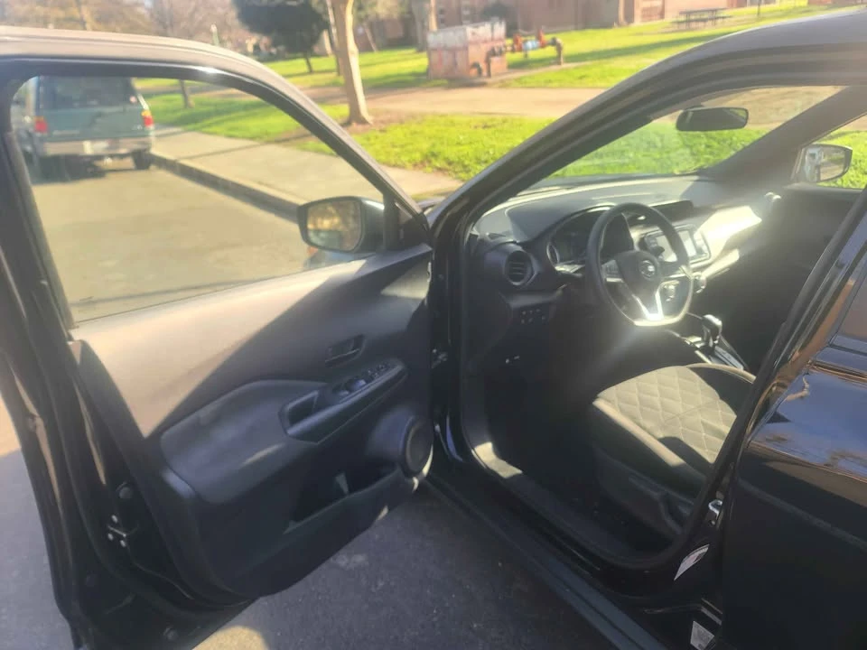 2020 Nissan Kicks - Image 6 of 10