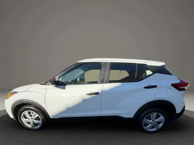 2020 Nissan Kicks - Image 8 of 12