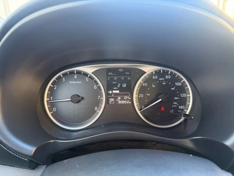 2020 Nissan Kicks - Image 10 of 12