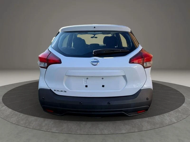 2020 Nissan Kicks - Image 6 of 12