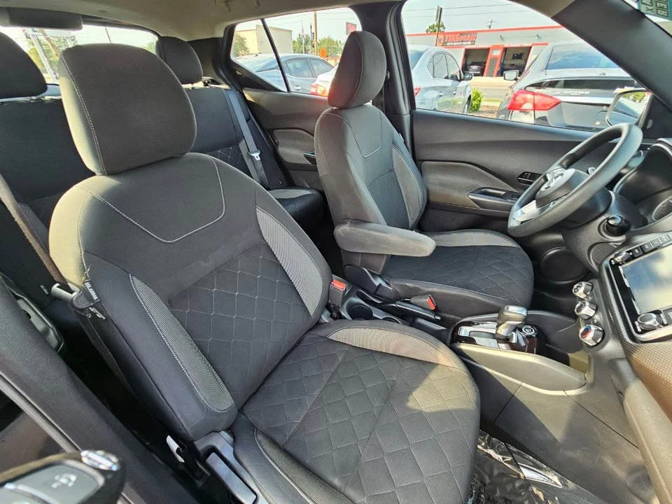 2020 Nissan Kicks - Image 12 of 20