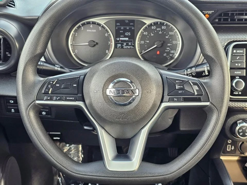 2020 Nissan Kicks - Image 15 of 20