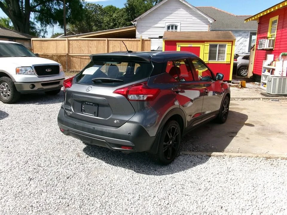 2020 Nissan Kicks - Image 8 of 19