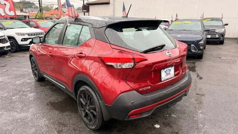 2020 Nissan Kicks - Image 5 of 12